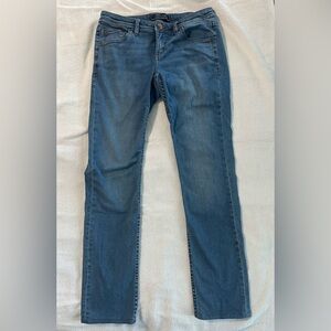 Tommy Bahama Skinny Jeans - Medium Blue Wash